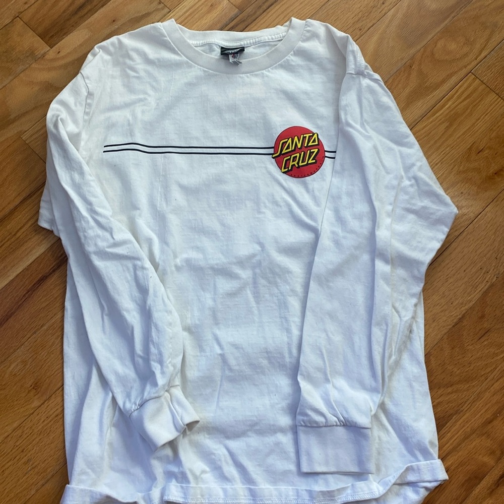 Santa Cruz long sleeve white t. Men large. Great condition